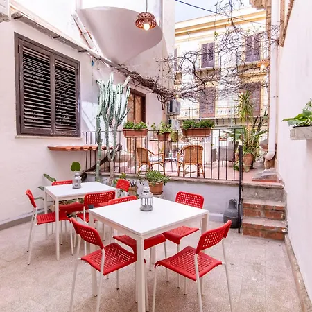 Palazzo Del Bono 4*