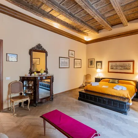 Palazzo Del Bono Bed and breakfast 4*